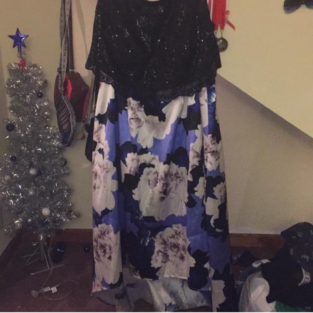 Prom dress